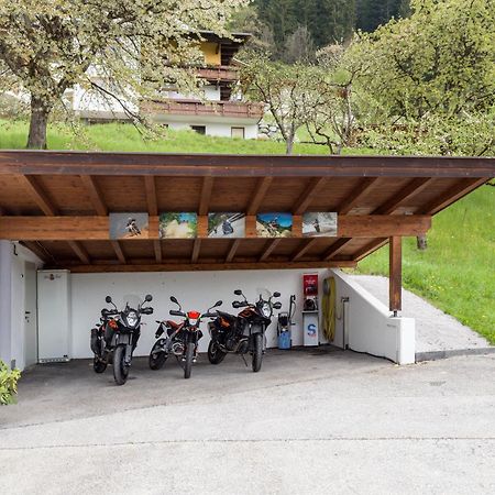 Das Sonnleiten Ski- Und Motorradhotel Bruck Im Zillertal Bruck am Ziller Exterior photo