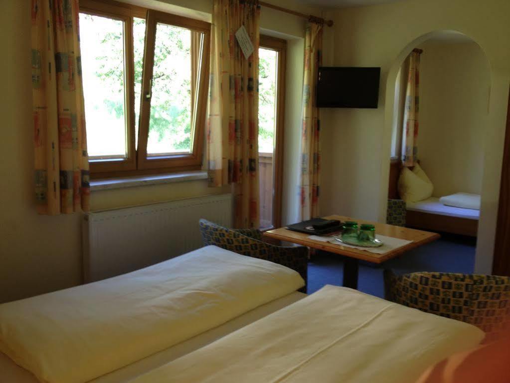 Das Sonnleiten Ski- Und Motorradhotel Bruck Im Zillertal Bruck am Ziller Exterior photo